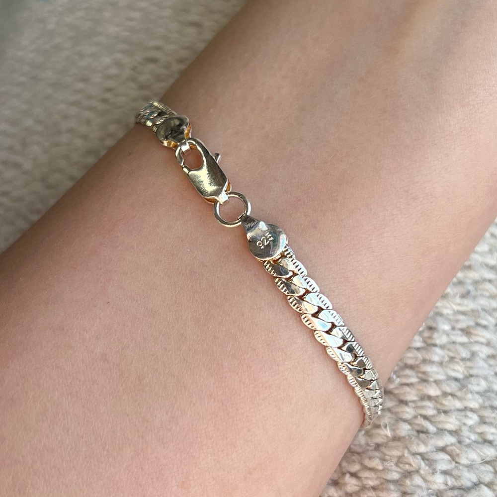 Silver Bracelet - Picture 5 of 5